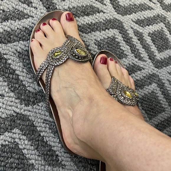 Sandals - Picture 2 of 6